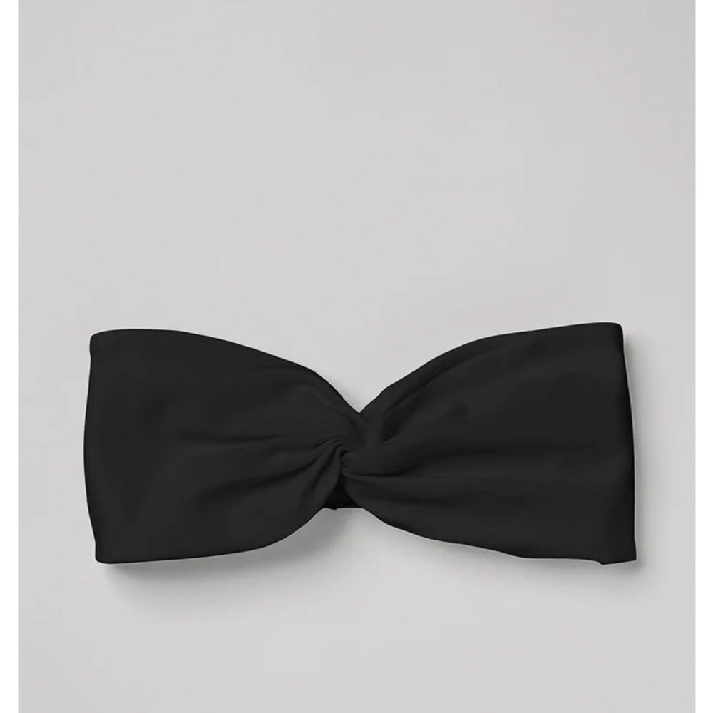 ALO Yoga Black AloSoft Headband NWT in sealed package. Brand New